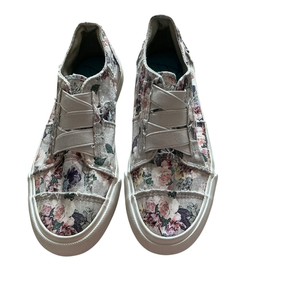 Blowfish Malibu canvas floral print sneakers size women’s 6